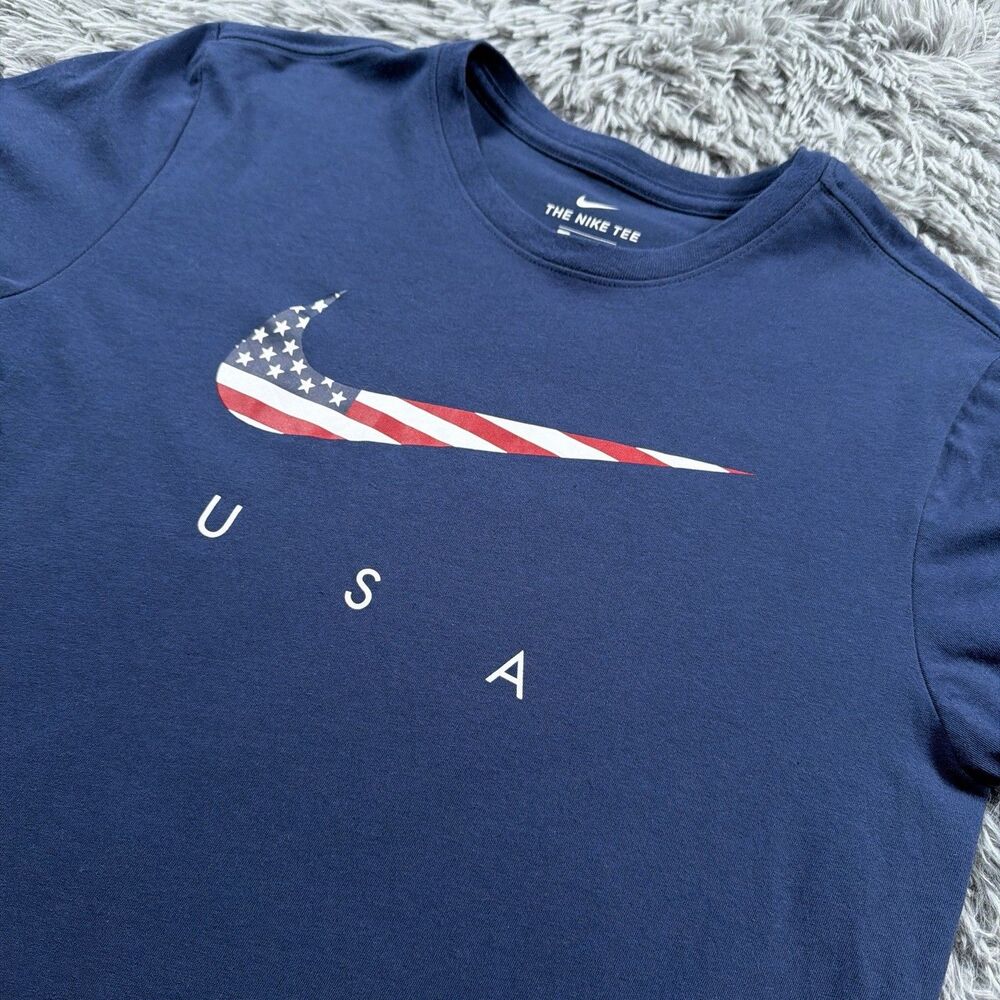 Nike Shirt Medium Blue Dri-Fit Center Swoosh American Flag USA Pullover Tee Mens